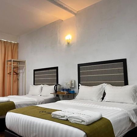S8 Boutique Hotel Near Klia 1 & Klia 2 세팡 외부 사진