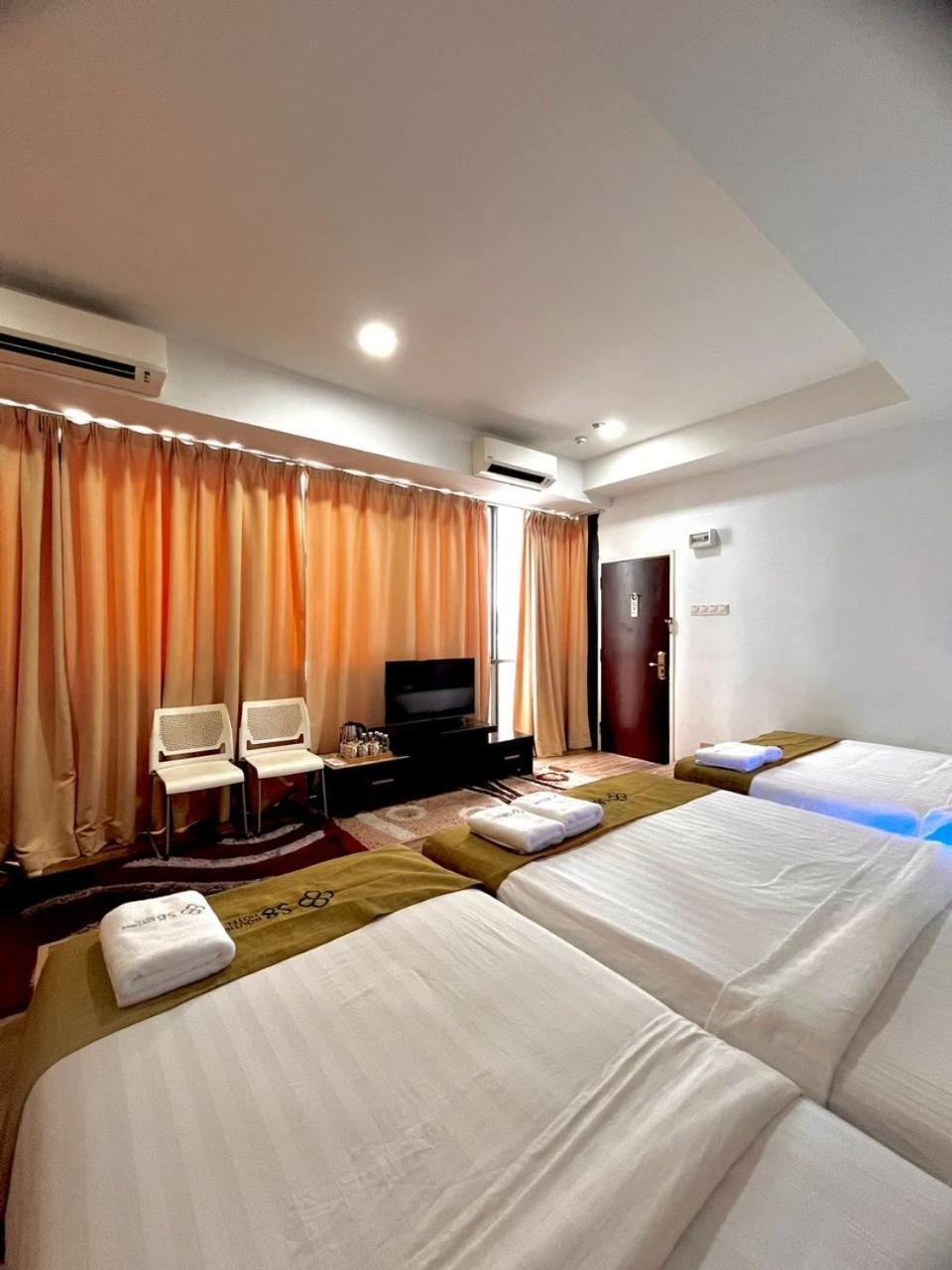 S8 Boutique Hotel Near Klia 1 & Klia 2 세팡 외부 사진