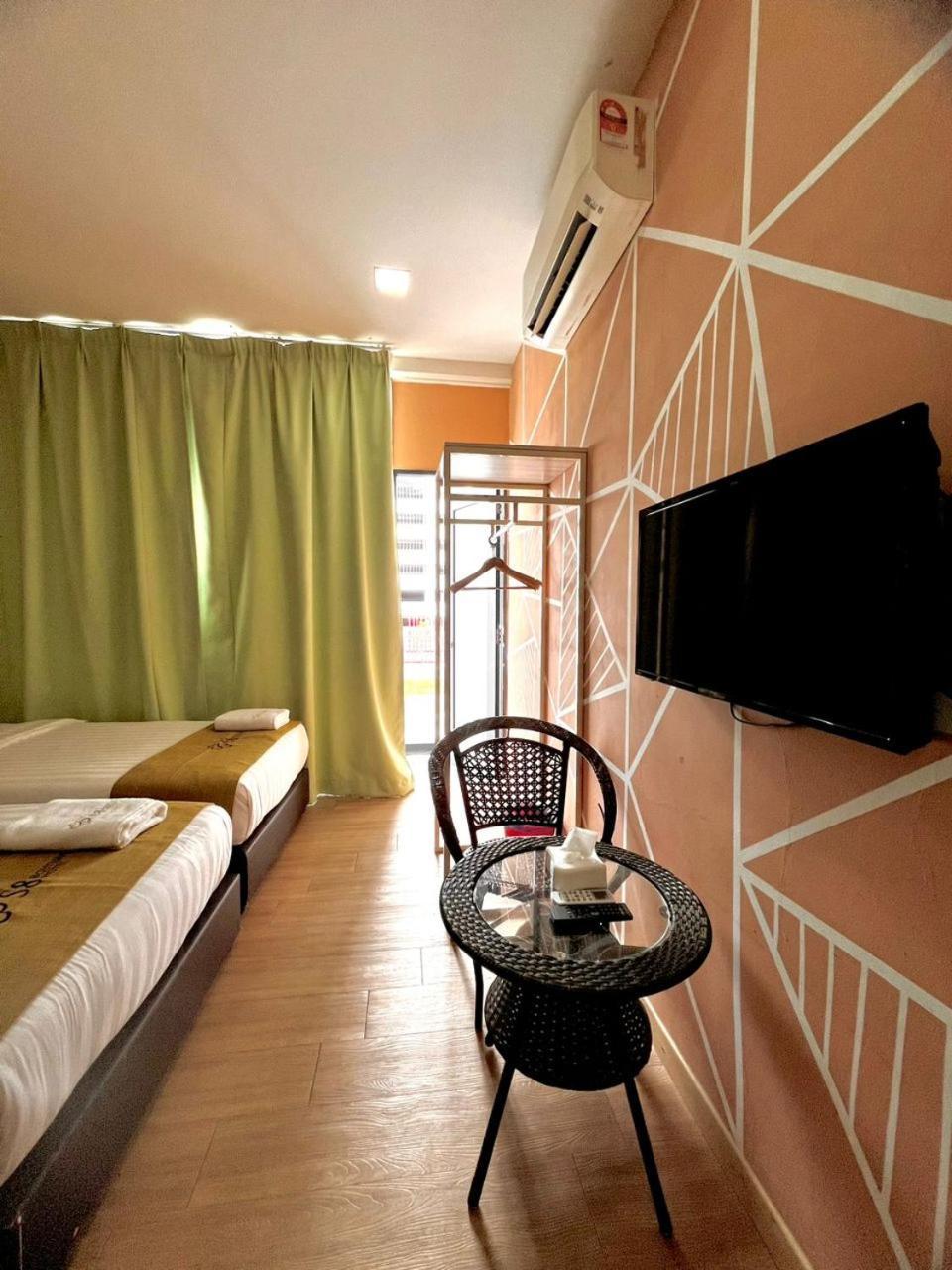 S8 Boutique Hotel Near Klia 1 & Klia 2 세팡 외부 사진
