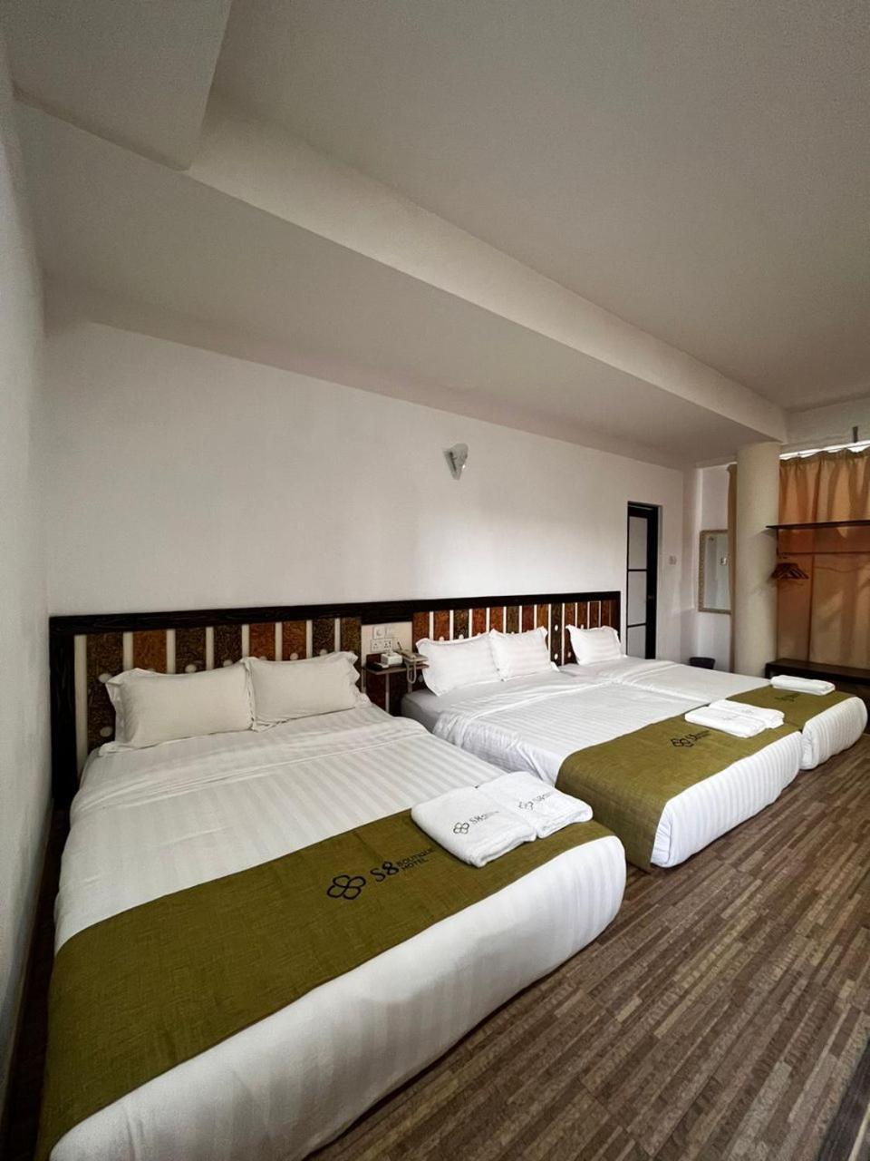 S8 Boutique Hotel Near Klia 1 & Klia 2 세팡 외부 사진