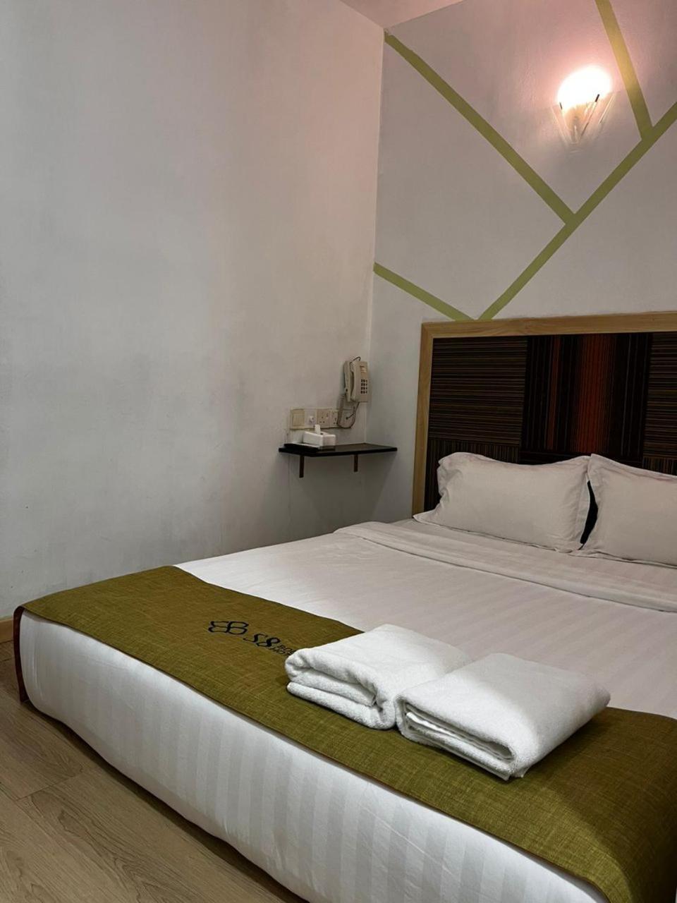S8 Boutique Hotel Near Klia 1 & Klia 2 세팡 외부 사진