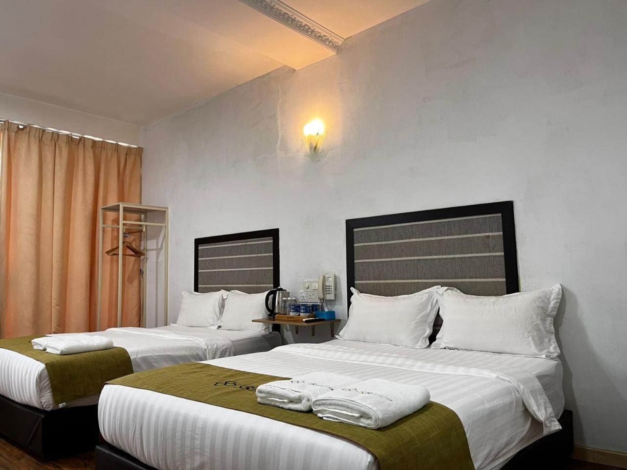 S8 Boutique Hotel Near Klia 1 & Klia 2 세팡 외부 사진