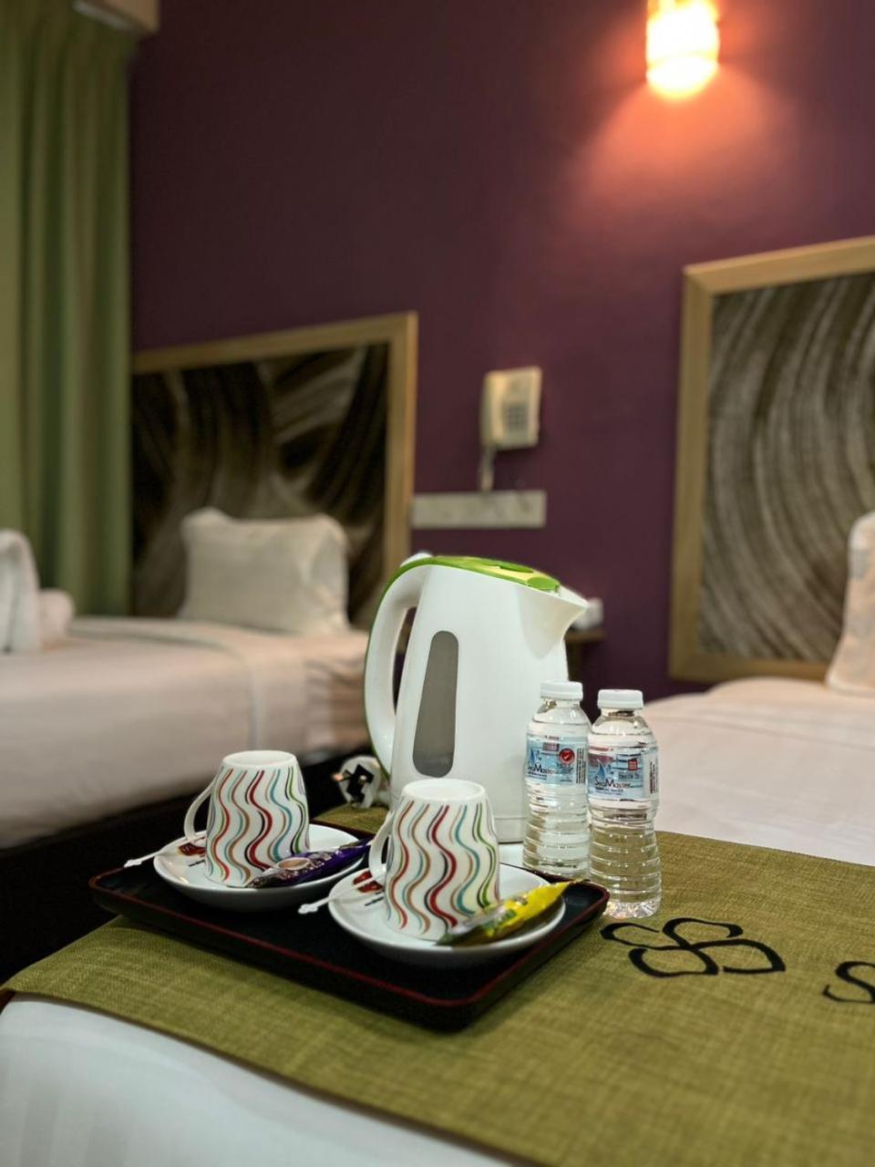 S8 Boutique Hotel Near Klia 1 & Klia 2 세팡 외부 사진