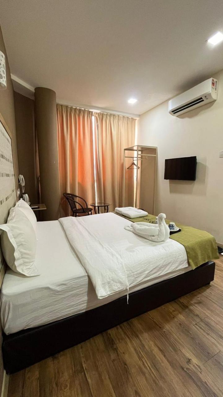 S8 Boutique Hotel Near Klia 1 & Klia 2 세팡 외부 사진