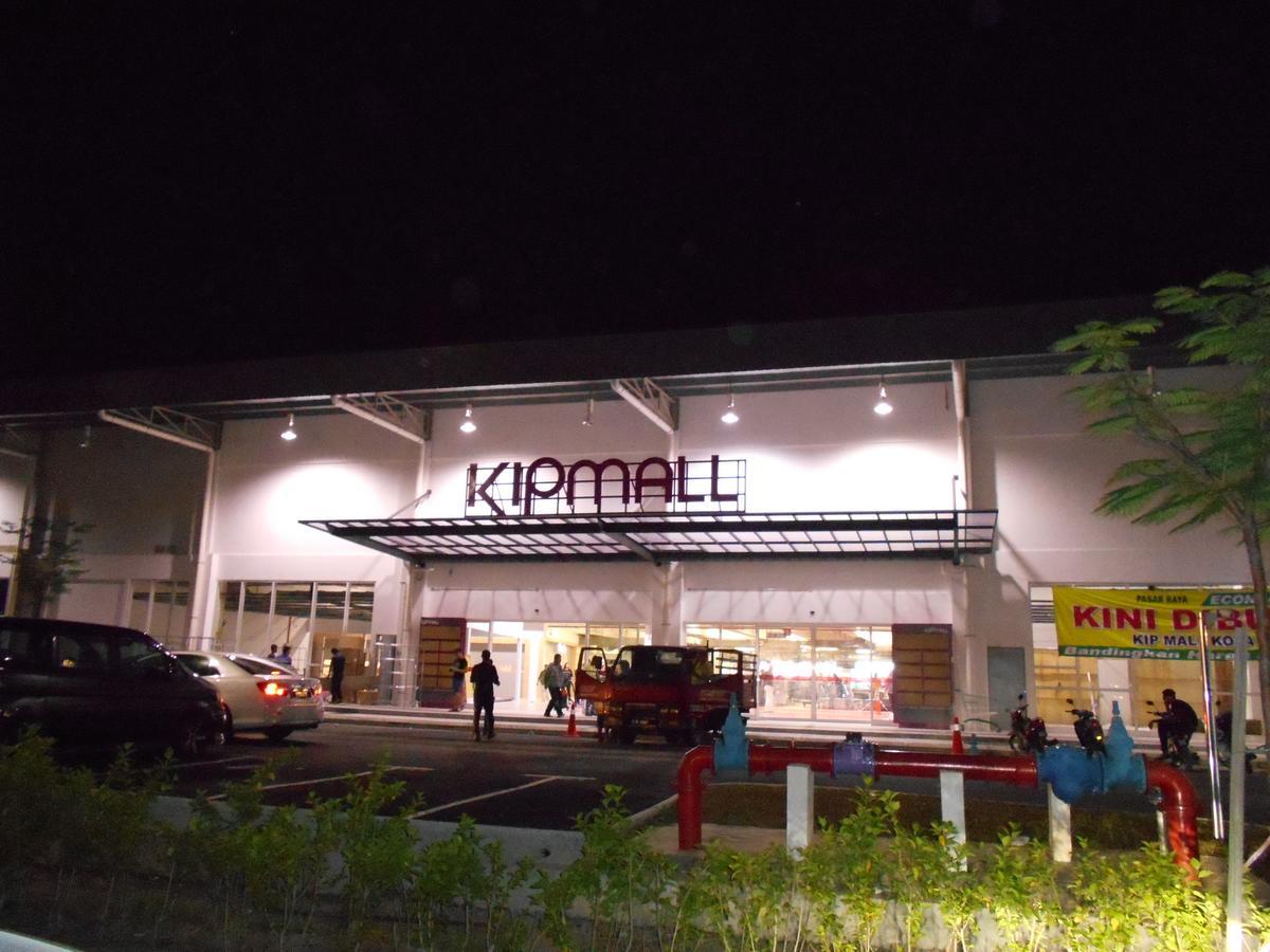 S8 Boutique Hotel Near Klia 1 & Klia 2 세팡 외부 사진