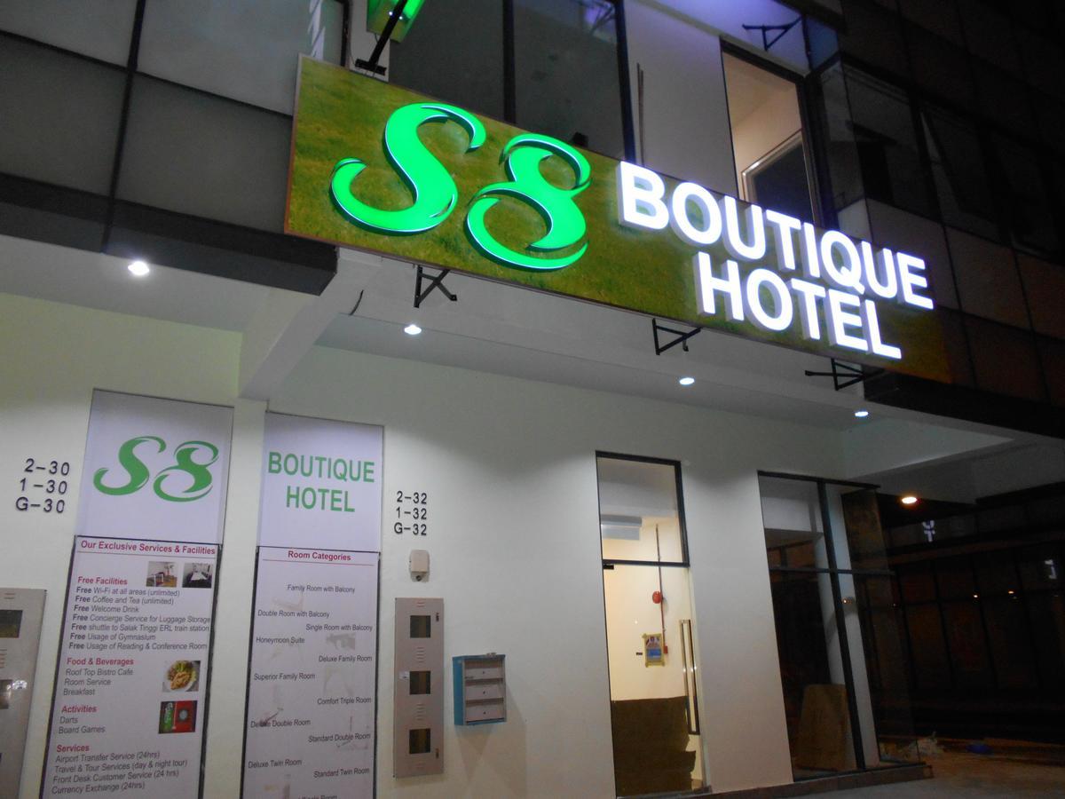 S8 Boutique Hotel Near Klia 1 & Klia 2 세팡 외부 사진